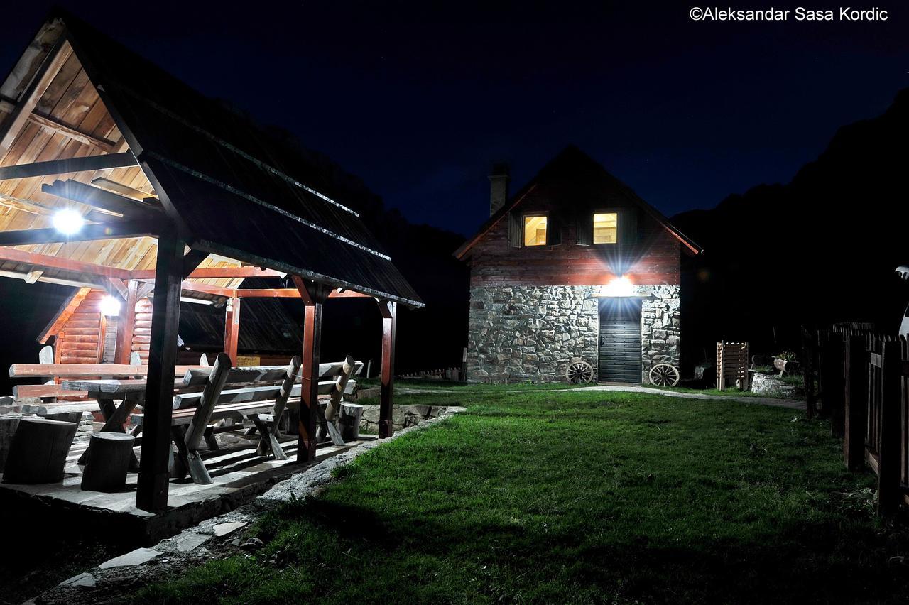 Komovi Eko Katun Martinovica 1750 Kolasin Exterior photo